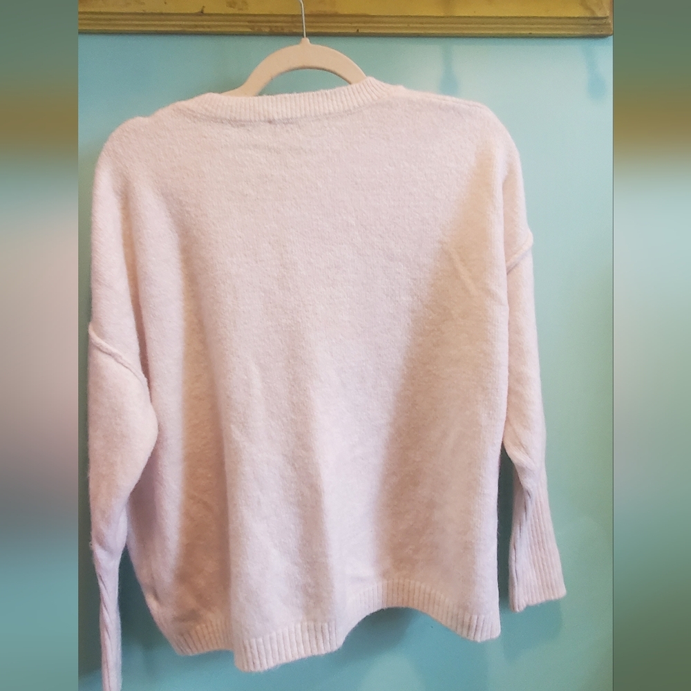 Elegant Cream Crew Neck Sweater - Picture 2 of 5